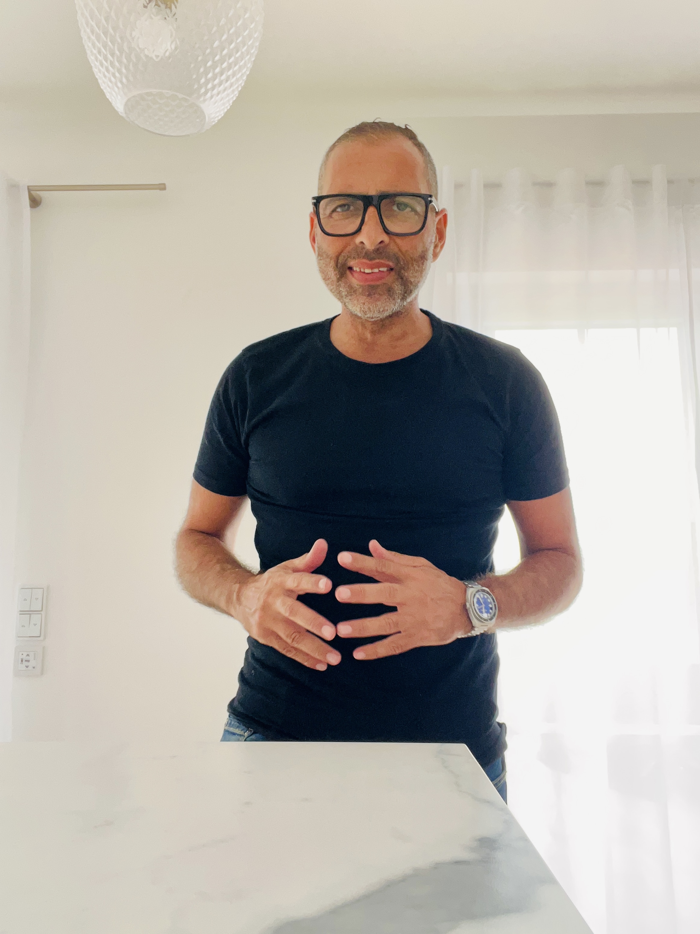 Ihsan David Khalil, offen